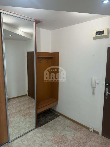 Na prenájom 3- izbový byt na sídlisku Východ v Michalovciach