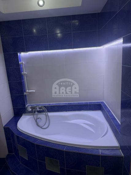 Na prenájom 3- izbový byt na sídlisku Východ v Michalovciach