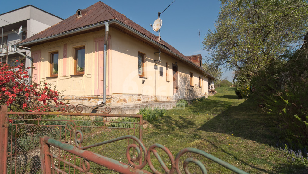 VÝRAZNÁ ZĽAVA! Útulný domček s krásnym pozemkom v obci Suché