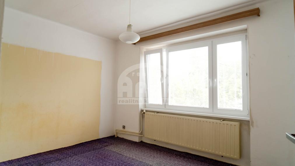 Dvojpodlažný rodinný dom v skvelej lokalite mesta Michalovce