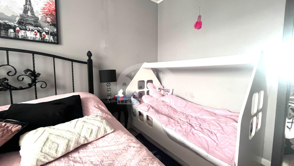 Moderný 3- izbový byt s balkónom na Mierovej ulici, Strážske