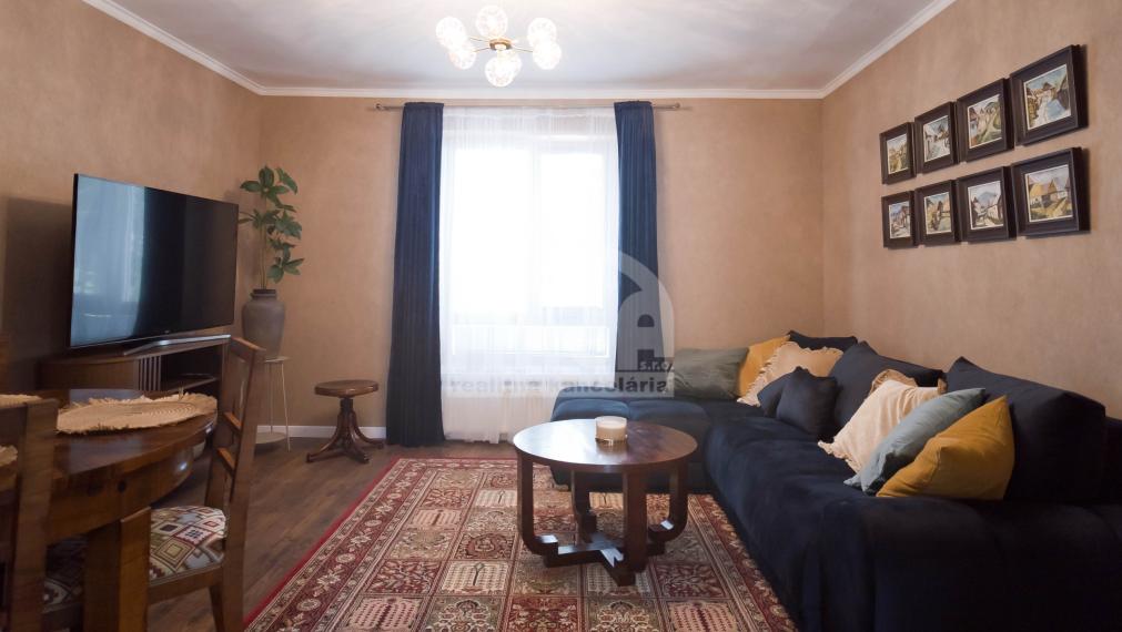 Na prenájom nadštandardný 3- izbový byt v širšom centre Mi