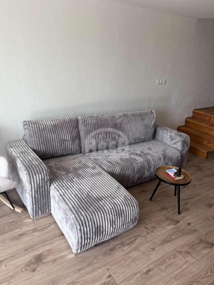 Dvojpodlažná rekreačná chata nad obcou Kaluža