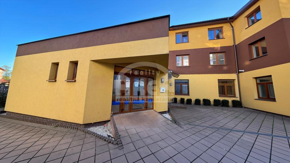 Na prenájom kancelárske priestory v centre Michaloviec