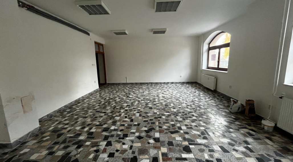 Na prenájom obchodný priestor v meste Sobrance