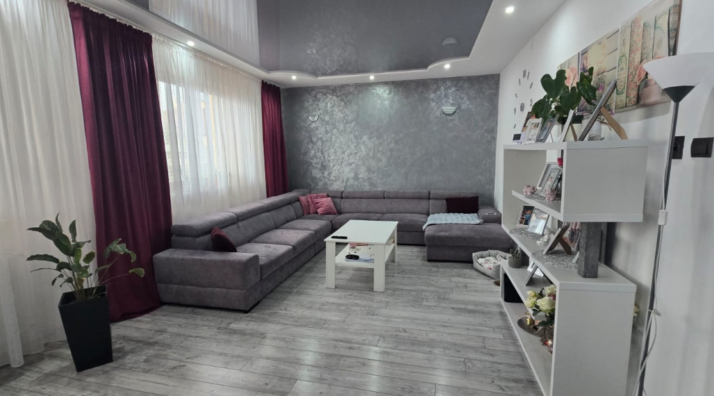 Dvojpodlažný rodinný dom- sídlisko Stráňany v Michalovciach