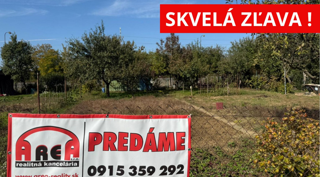 Krásna záhradka na Továrenskej ulici v Michalovciach