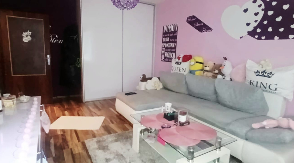 1- izbový byt v TOP lokalite sídliska Východ v Michalovciach