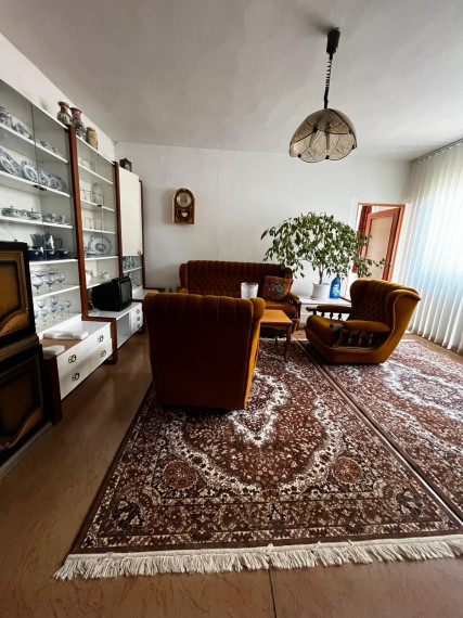 Dvojpodlažný rodinný dom v pokojnej lokalite Michaloviec