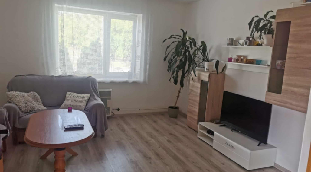 Rodinný dom s krásnym pozemkom  v obci Petrikovce