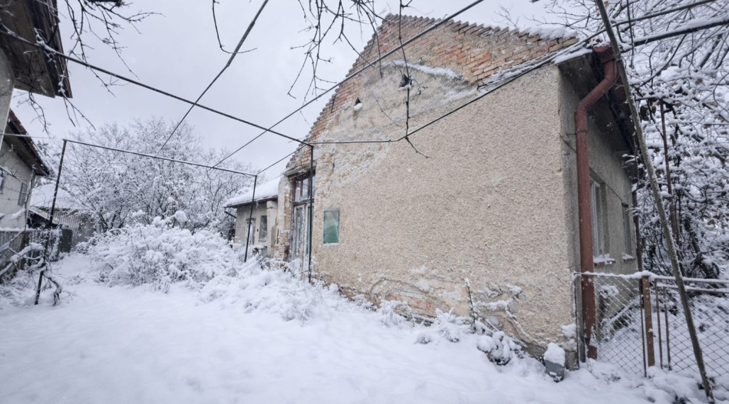 Pozemok so starším domom v obci Veľké Revištia