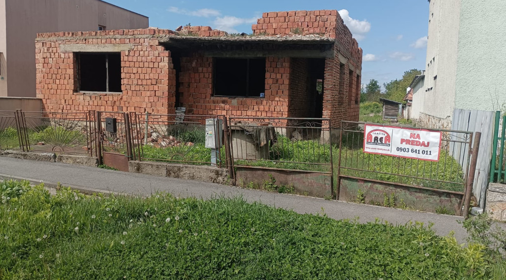 Pekný rovinatý pozemok v príjemnej časti mesta Michalovce