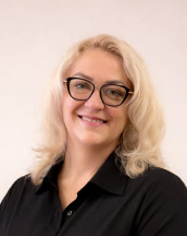 PhDr. Renáta Bajuszová