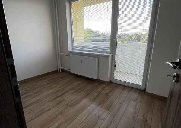 Moderný, veľký 2 - izbový byt po kompletnej rekonštrukcii