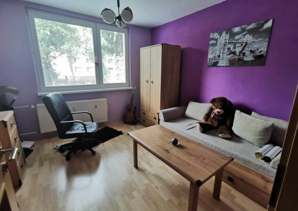 Zariadený 4- izbový byt s veľkorysou výmerou v Michalovciach