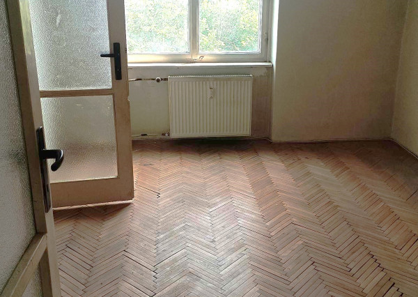 3 - izbový byt na okraji centra MI vhodný na rekonštrukciu