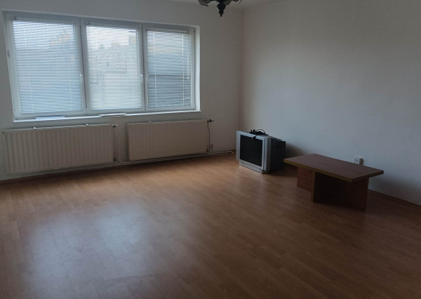 ZĽAVA! Dvojpodlažný rodinný dom s krbom v Michalovciach
