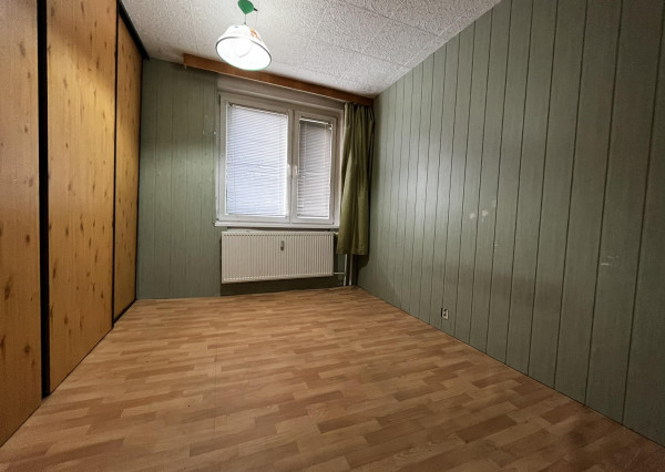 Slnečný 3 - izbový byt situovaný len na skok od centra mesta
