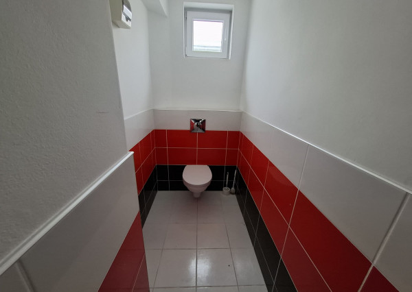 Dvojpodlažný rodinný dom v meste Strážske