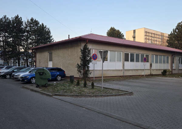 Komerčná budova vhodná na široké spektrum využitia v Mi
