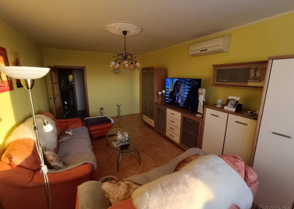 3- izbový byt v centre mesta Sobrance