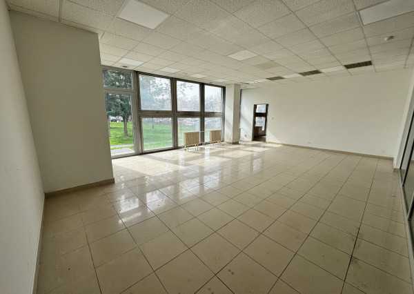 Obchodné priestory na prenájom v centre mesta Michalovce