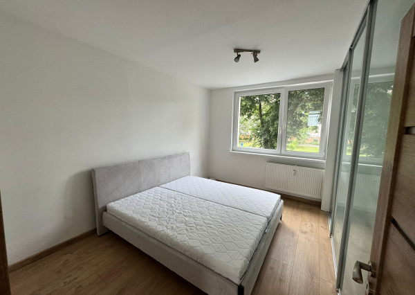 Na prenájom 3,5- izbový byt v širšom centre Michaloviec