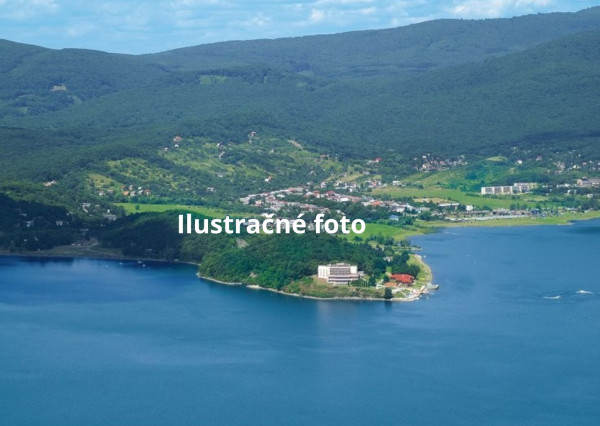 Rekreačný objekt v obci Kaluža, Zemplínska Šírava