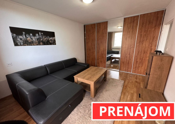 Na prenájom 1- izbový byt, sídlisko Stráňany v Michalovciach