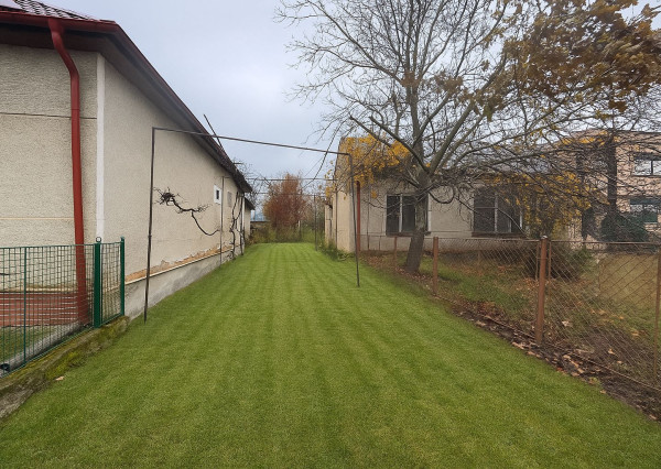 Pozemok so starším rodinným domom v obci Veľké Revištia