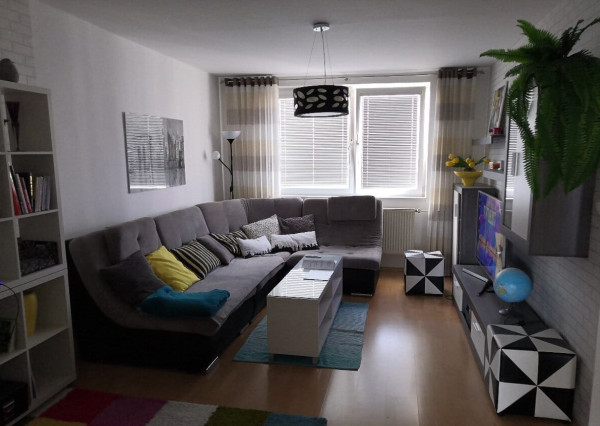 4- izbový byt v TOP lokalite sídliska Východ v Michalovciach