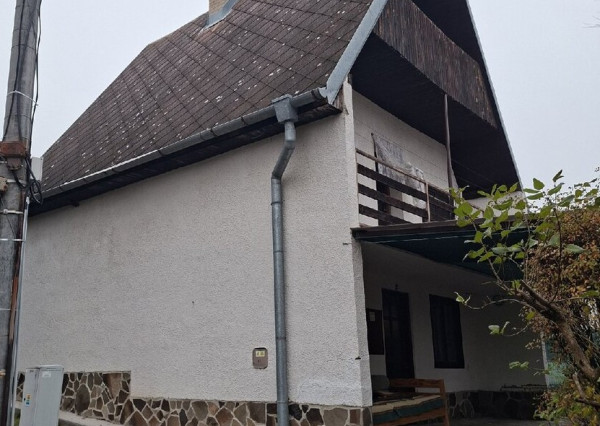 Trojpodlažná rekreačná chata Kaluža