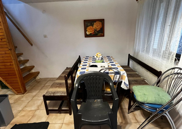 Trojpodlažná rekreačná chata Kaluža