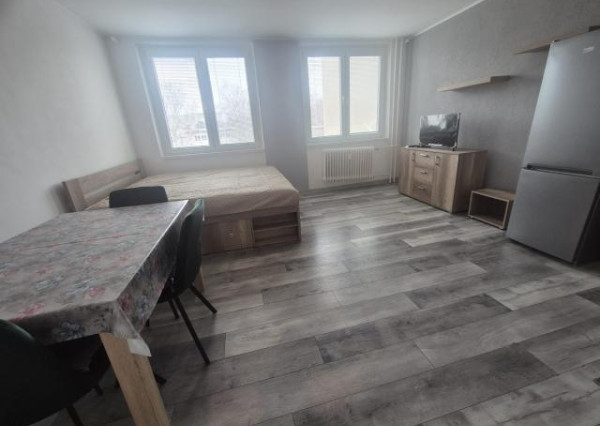 Na prenájom garsónka na sídlisku Západ v Michalovciach