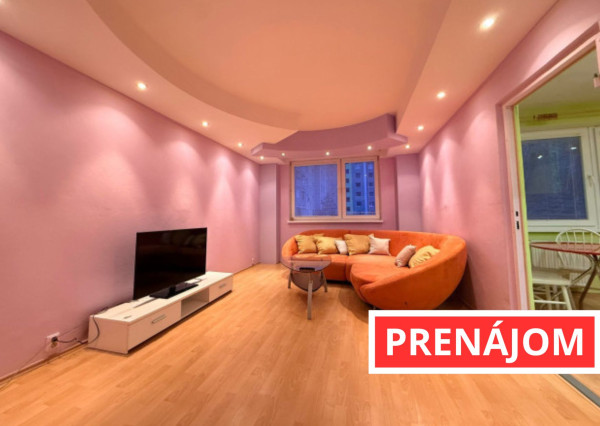 Na prenájom 3- izbový byt na sídlisku SNP v Michalovciach