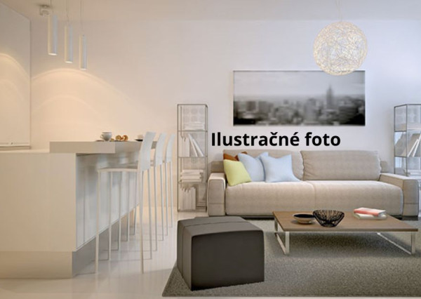 1- izbový byt v TOP lokalite sídliska Juh v Michalovciach