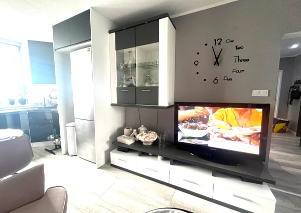 Moderný 3- izbový byt s balkónom na Mierovej ulici, Strážske