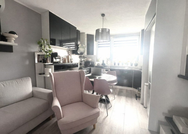 Moderný 3- izbový byt s balkónom na Mierovej ulici, Strážske