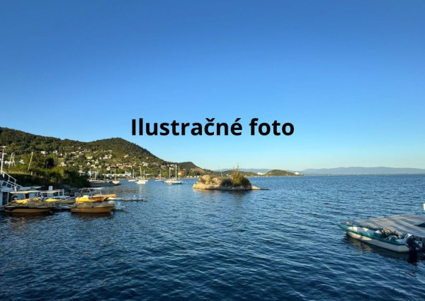 Štýlová chata v rekreačnej oblasti Lúč na Zemplínskej Šírave