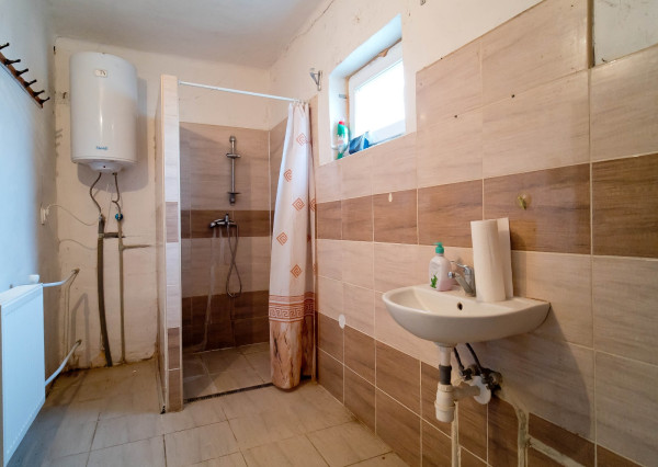 SKVELÁ ZĽAVA! Rodinný dom v pokojnej obci Lastomír