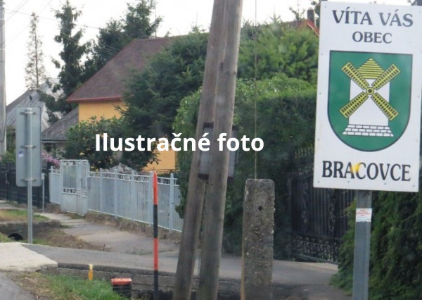 Perspektívna budova v obci Bracovce