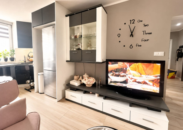 Moderný 3- izbový byt s balkónom na Mierovej ulici, Strážske