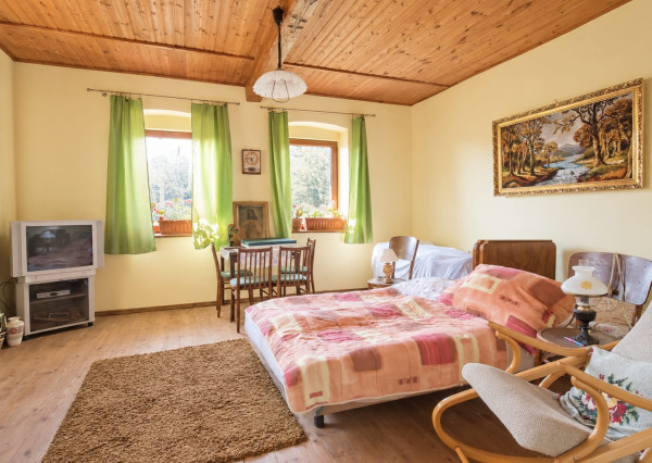 VÝRAZNÁ ZĽAVA! Útulný domček s krásnym pozemkom v obci Suché